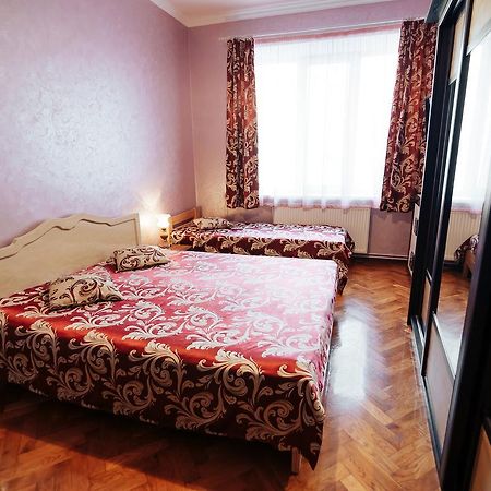 Centreville Apartments Ivano-Frankivsk Buitenkant foto