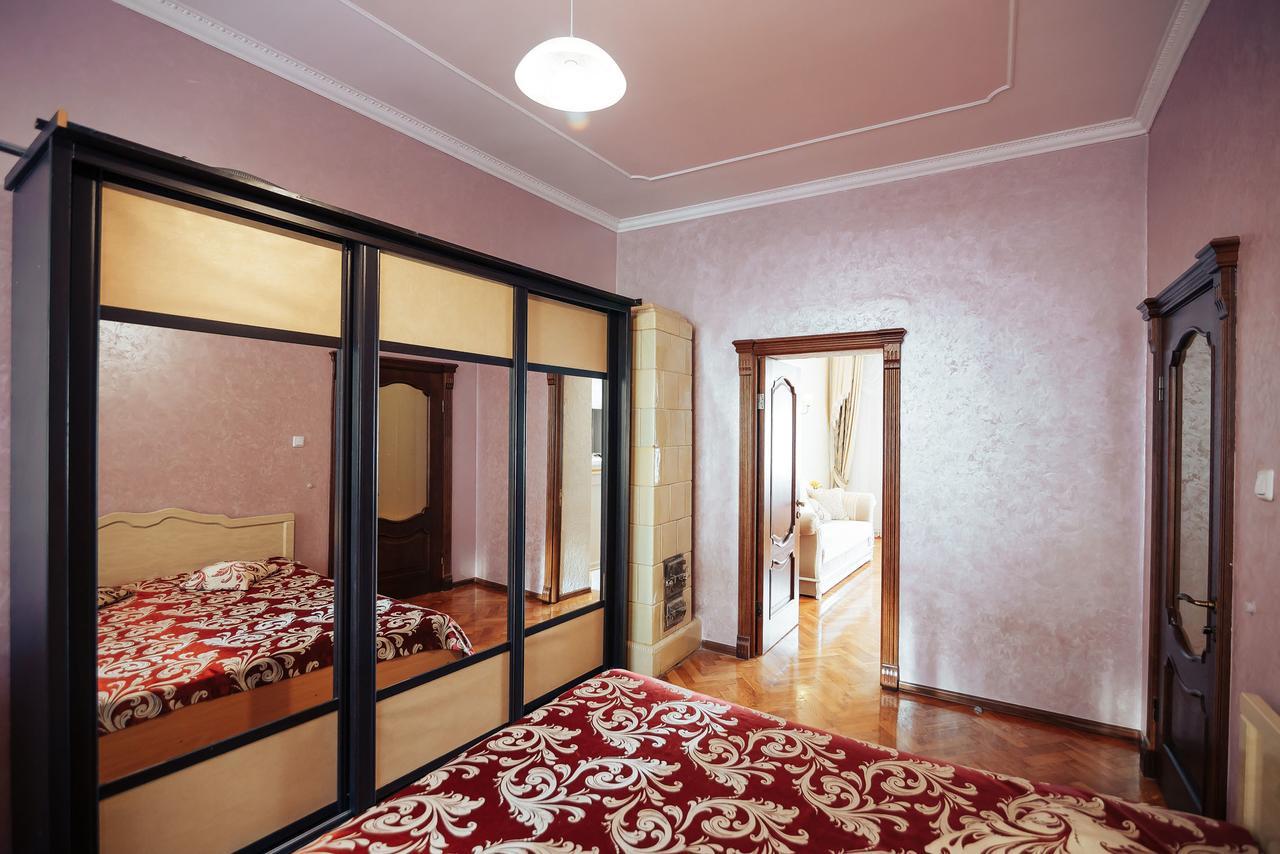 Centreville Apartments Ivano-Frankivsk Buitenkant foto