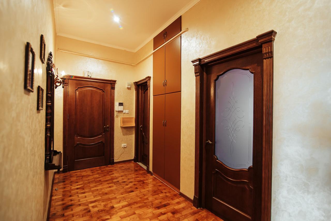 Centreville Apartments Ivano-Frankivsk Buitenkant foto