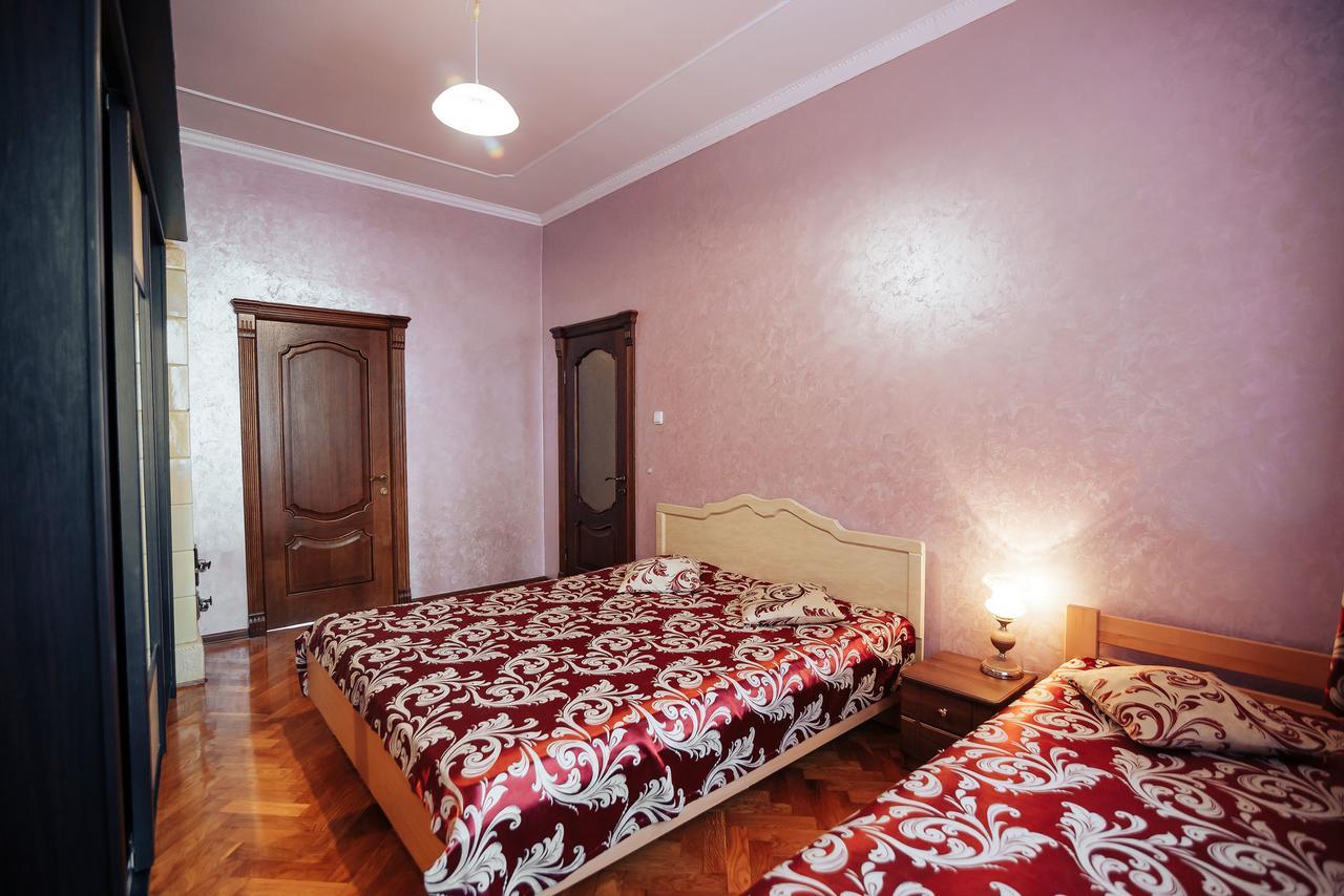 Centreville Apartments Ivano-Frankivsk Buitenkant foto